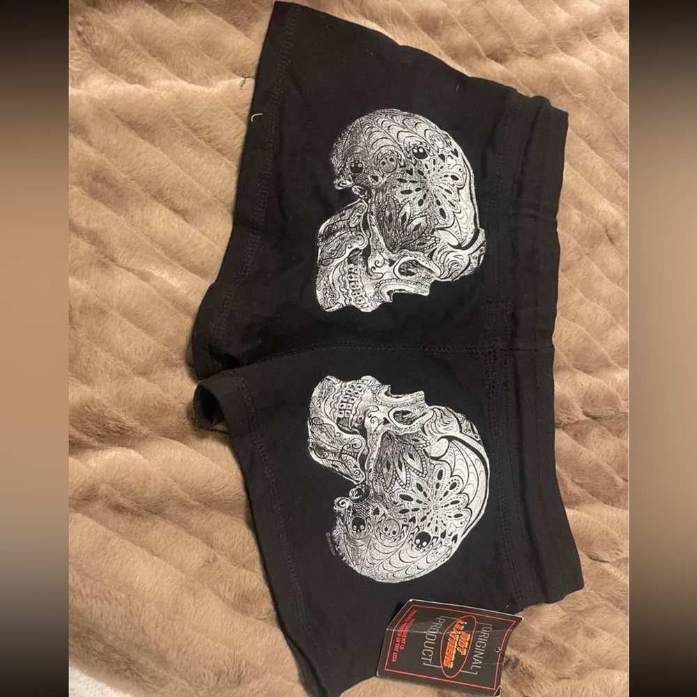 Hot Leather Booty Shorts with Skull art